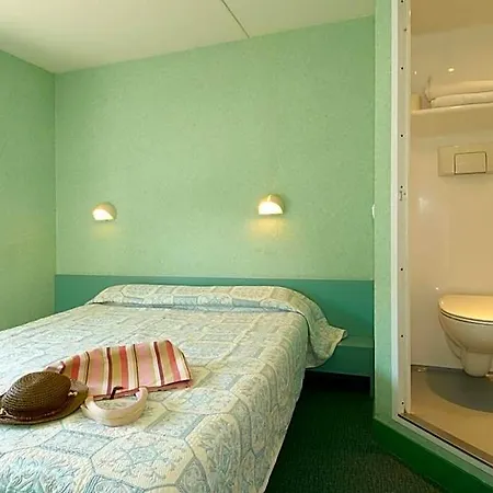 Fasthotel Lille Aeroport Lesquin * Faches-Thumesnil